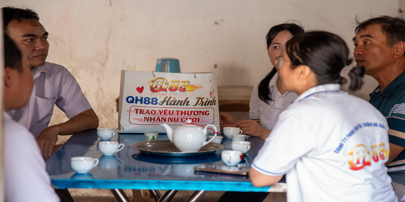 Công ty QH88 thực hiện hành trình trao yêu thương qua chương trình thiện nguyện
